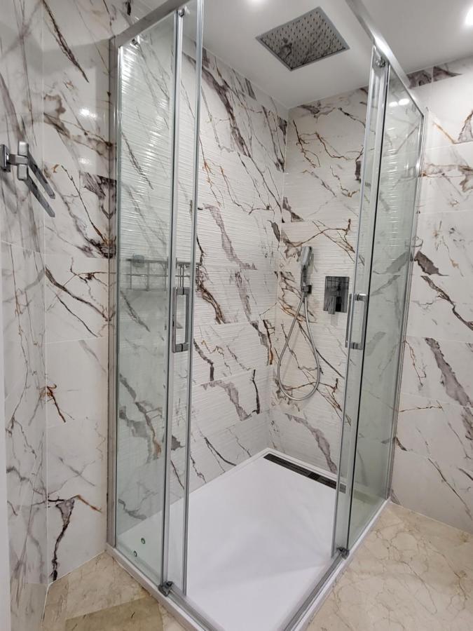 Marbella Edificio Puerto Azul公寓 外观 照片