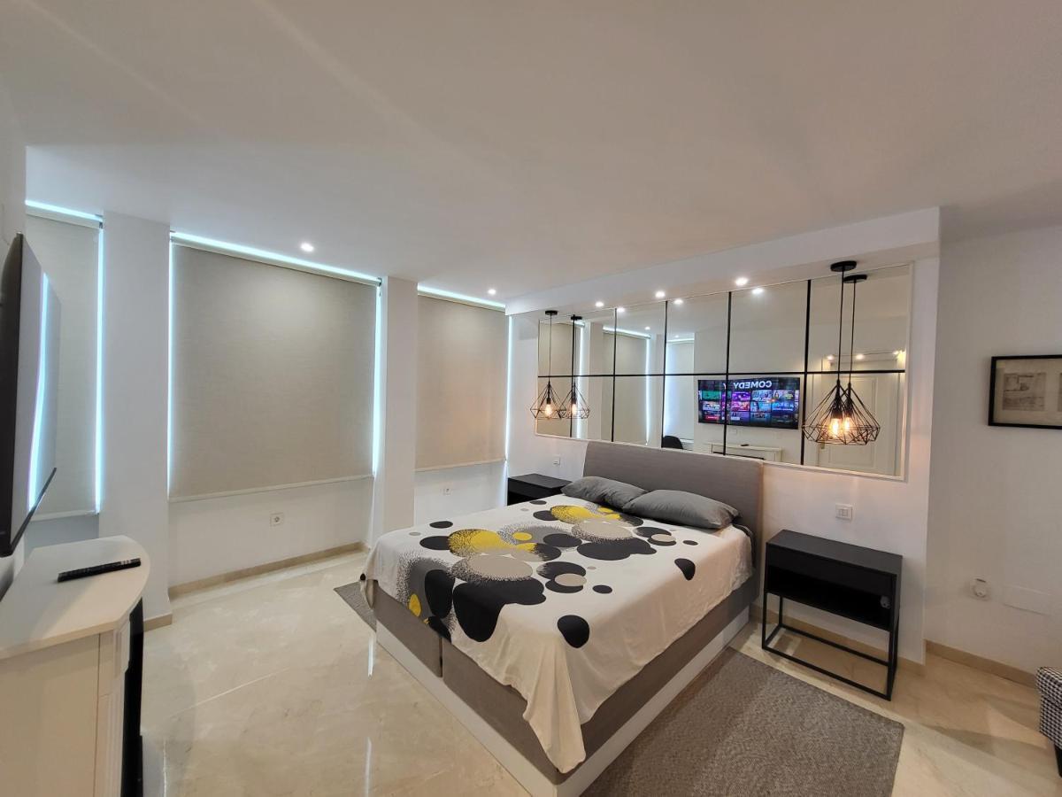 Marbella Edificio Puerto Azul公寓 外观 照片